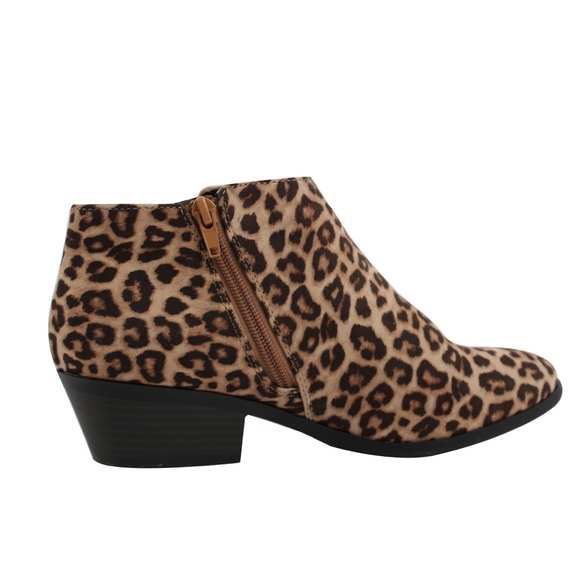 Oat Cheetah Round Toe 1 3/4" Ankle Boot - Picture 4 of 7